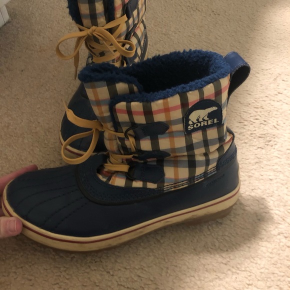 sorel plaid